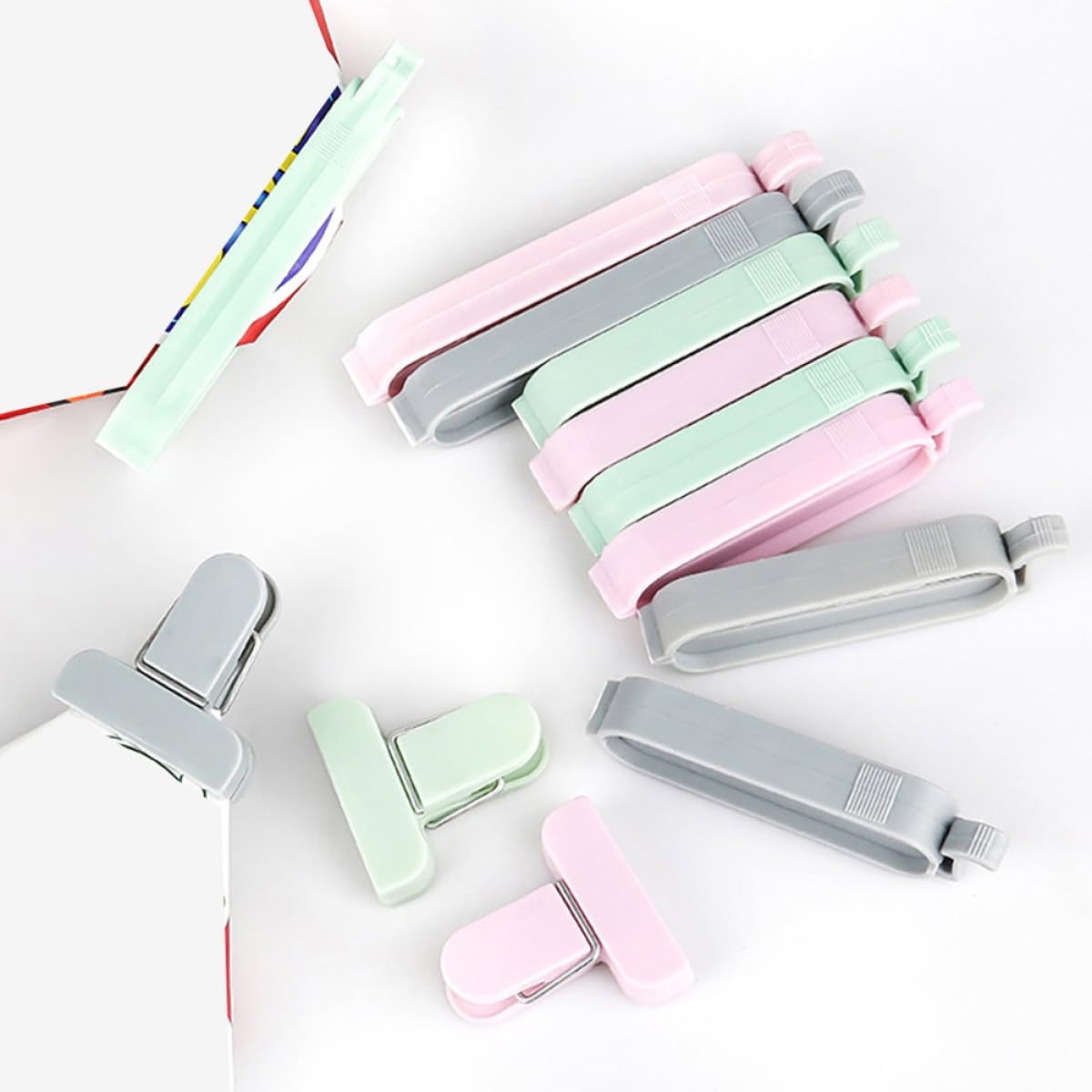12pcs Mixed Color Plastic Seal - Food Storage Roll Bags recension och pris